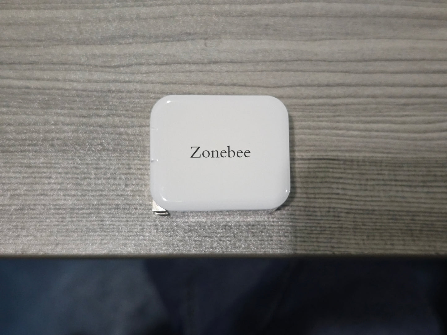 Zonebee Efficient Battery Charger – Fast, Safe, and Widely Compatible